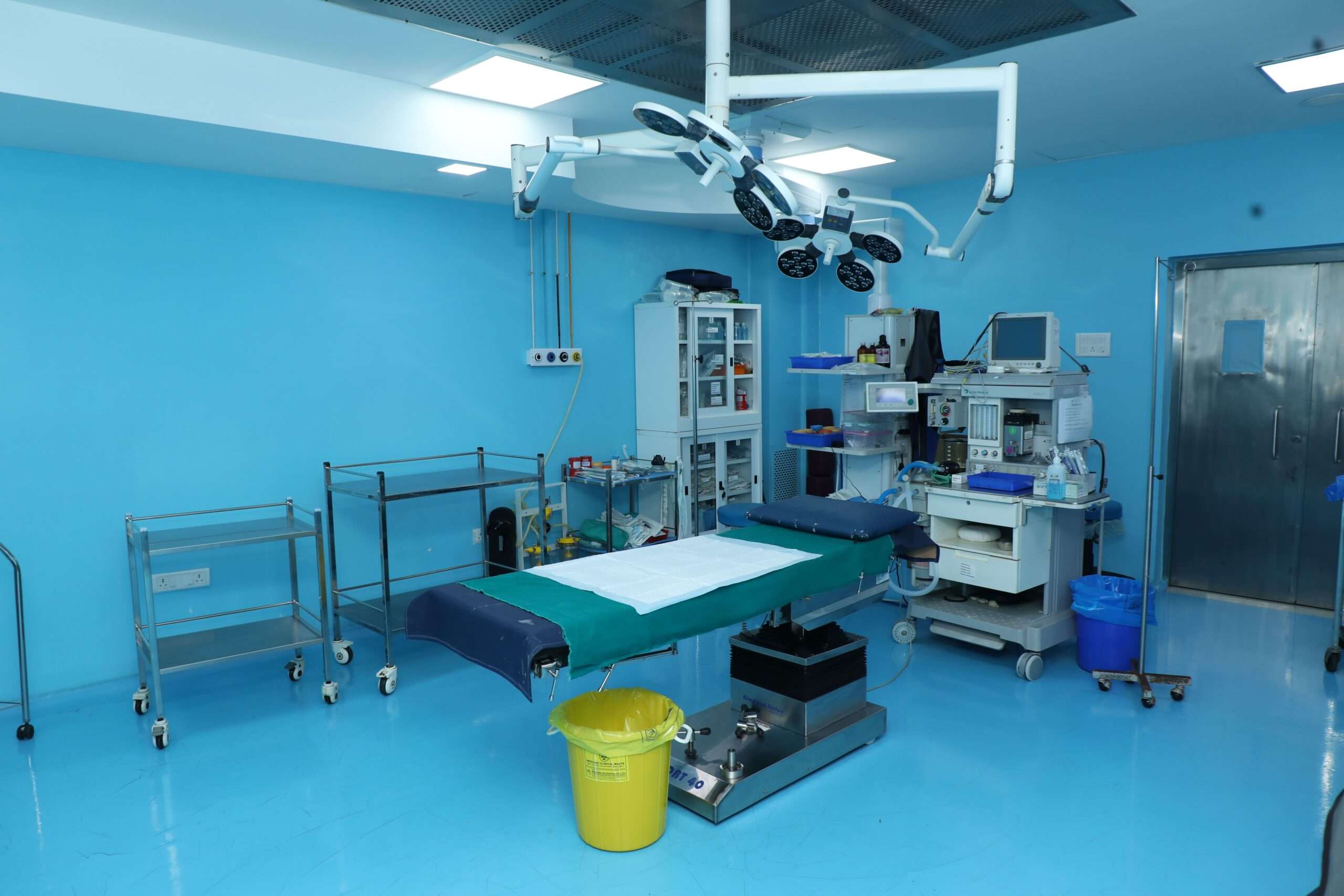 Supreme Hospital Operation Theater anesthesia machine